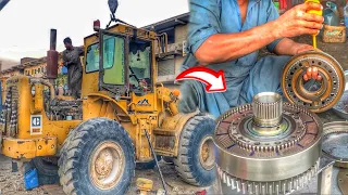 Restoration of the Caterpillar Wheel Loader 950C Transmission