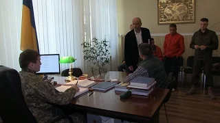 Демобілізовані бійці ходили до Житомирської військової прокуратури дізнаватися за доплати