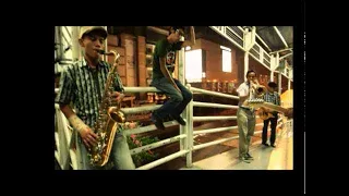 Monkey Boots - Tunggulah Tunggu (Official Music Video)