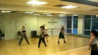 Glam Christina Aguilera Dance Routine