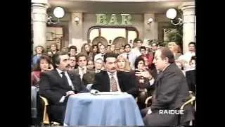 Magalli intervista equipaggio su incendio nave Achille Lauro 1994 - Programma "i fatti vostri"