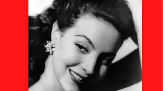 14 Sexy Photos of Maria Felix