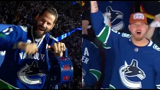 Bublé and Kesler Cheer Canucks