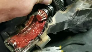 Traxxas Xmaxx. when you don't know how to get to the center diff!!