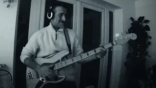 Bass Cover: Ad-lib slap jamming to 'Treat Her Like A Lady' by The Temptations...