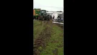 Fendt 716 at silage