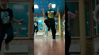 #shorts #шаффл #shuffledance #dance #тренировка #youtubeshorts #обучение