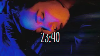 23:40 - Hào