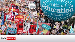 Strikes: Hundreds of thousands join massive walkout