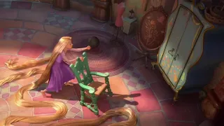 Enredados (2011) - Escena, Rapunzel y Flynn se conocen.