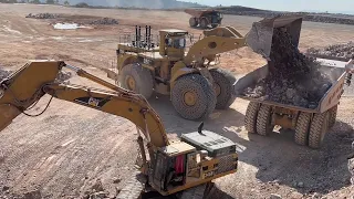 Caterpillar 994 Wheel Loader Loading Caterpillar 777F Dumpers - Mega Machines Movie