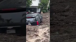 Deadly mudslides hit Los Angeles neighborhood in California