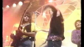 Bon Jovi - Livin' on a Prayer - Top of the Pops 1986