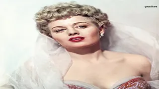 BIOGRAPHY OF SHELLEY WINTERS