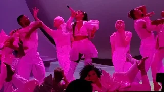 Ariana Grande - Be Alright (Sweetener World Tour, Vancouver)