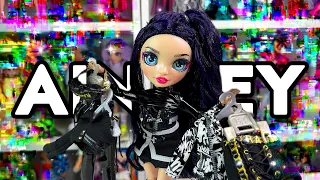 Shadow High (technically Rainbow High) Ainsley Slater Trunk show Doll review/ Unboxing