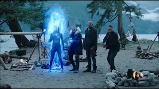 DC's Legends Of Tomorrow 3x09 The Legends VS Vikings Round 2