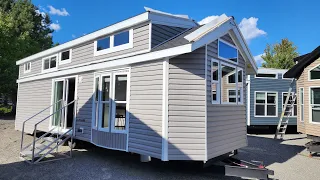 TINY HOME WITH FRONT KITCHEN! CAN'T MISS THIS!