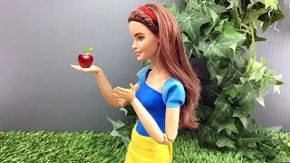 Snow White Barbie Doll Version - The Barbie Story of Snow by GearBest