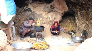 Living In A Cave part 2 | living like 2000 Years Before today | Village life in Afghanistan