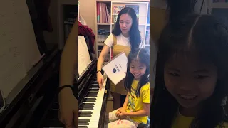 HK leisure student learns counting out loud 🤭 ft. Isabelle Ng #hkstudent #pianolesson #pianokid