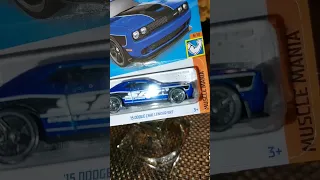 hot wheels '15 DODGE CHALLEGER SRT