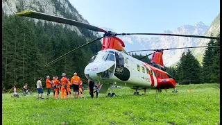 Schwerlast Hubschrauber im Brunnital Uri