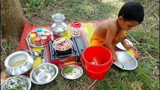 Delicious Hilsa Fish Eggs Cooking By 4 Years Baby Sneyha - Kids Picnic Of Elish Fish Eggs Curry