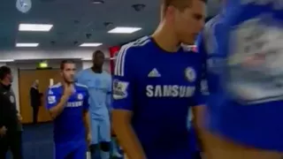 Hazrard slapped by yaya toure Chelsea vs Manchester city tunnel video