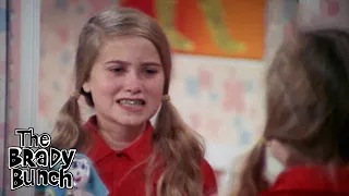 Marcia Brady Gets Braces!