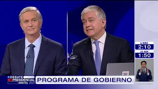 Kast recalca "Carabineros no han tenido el respaldo" y Boric dice que "no puede haber desórdenes"