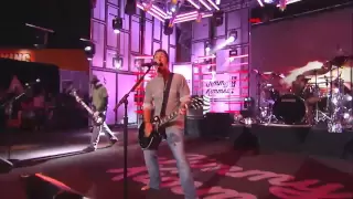 Godsmack - Cryin' Like a Bitch ( LIVE )