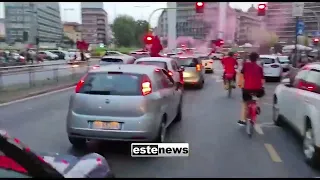 Milan Campione d'Italia, esplode la festa a Milano