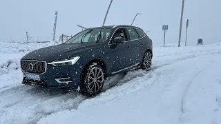 Volvo XC60 T5 AWD on 20cm fresh snow walk