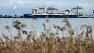 Russian LNG tanker docks in France amid Ukraine war