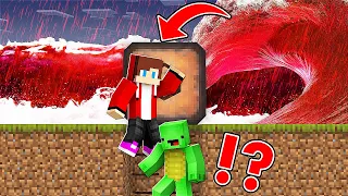 Epic DOOMSDAY BUNKER vs Poisonous BLOODY Tsunami JJ and Mikey in Minecraft Maizen