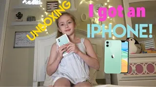 I got an IPHONE! Iphone 11 unboxing | Tay’s Gym World