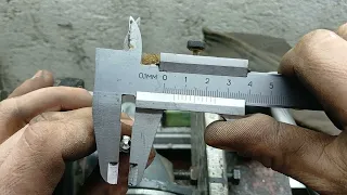 шлифовальная насадка для токарного станка / grinding attachment for lathe