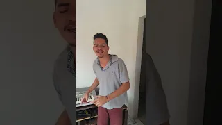 isaias do arrocha cantando música minha autoria