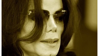 Michael Jackson: "A Light Around Him" -  "Una Luce Intorno A Lui"
