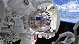 How Do Astronauts Return to Earth? #Shorts