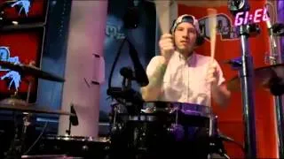 Twenty One Pilots on Giel3FM Live:Guns for Hands, August 28, 2013