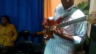 Sandra MBUYI - Bana Na Ye ( Bass /Jazz )