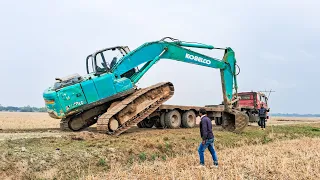 Kobelco SK210LC 210 Excavator operator loading Trailer | Excavator Loading trucks | Excavator load