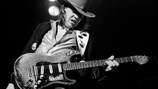 Top 10 STEVIE RAY VAUGHAN GUITAR TRICKS