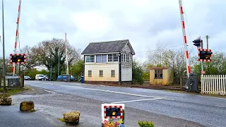 Holton-le-Moor Level Crossing, Lincolnshire