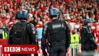 UEFA investigates ‘chaotic scenes’ at Champions League final – BBC News