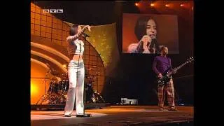 Alizée - L'Alize Live (2002-03-23 - Bravo Supershow - RTL)