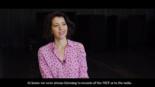 Lisette Oropesa interviewed in 4 languages!
