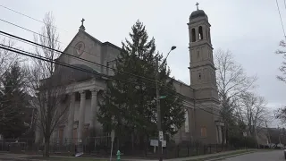 Fight over Holy Cross demolition